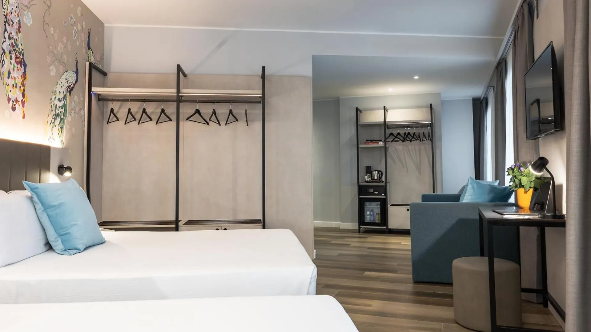 Ih Hotels Milano Centrale 4*, ميلان