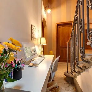 https://sleep-florence.it-tuscanyhotel.com