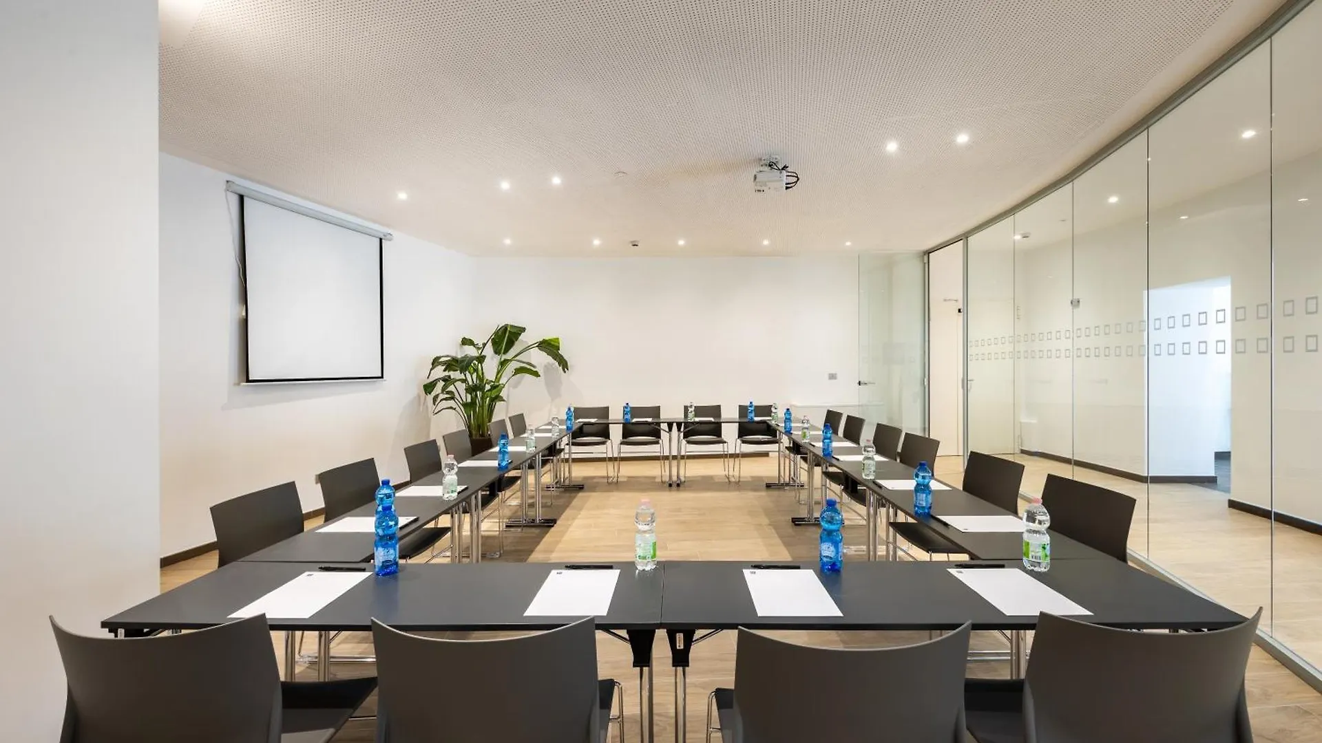 Ih Hotels Milano Centrale 4*,  Italien